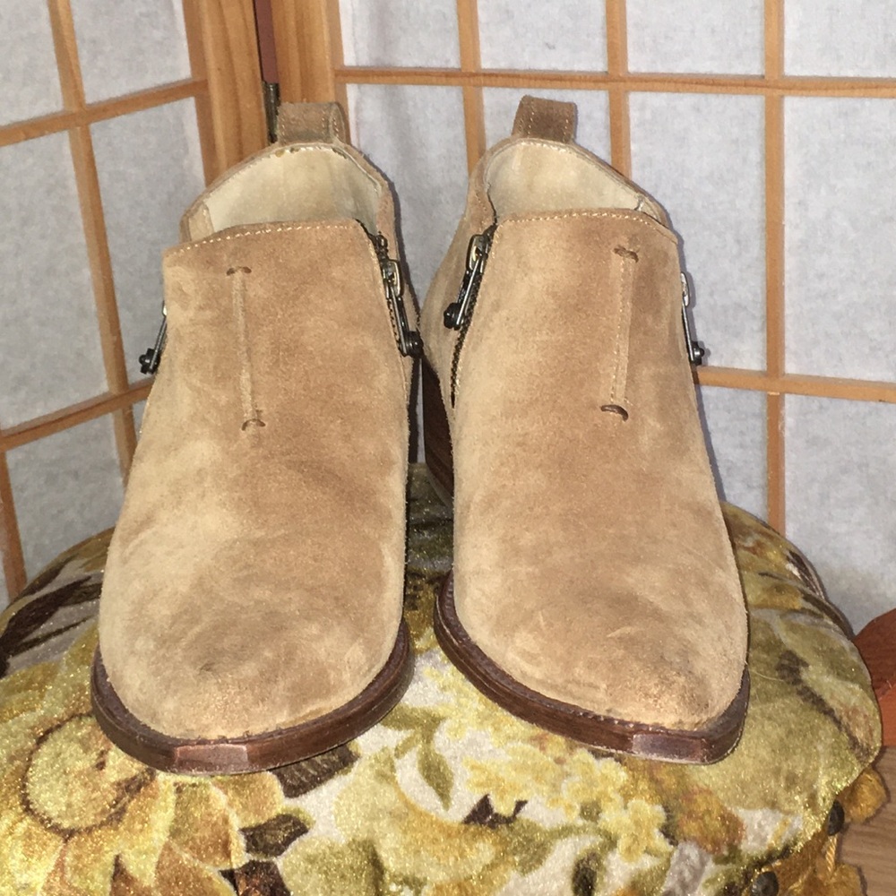 *SOLD* Frye Suede Sacha Moto Booties Tan Sz 10 B - Picture 3 of 13